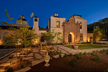 Residential Lighting - Outdoor Landscape Lighting Installations and Designs by Elite Lighting Designs